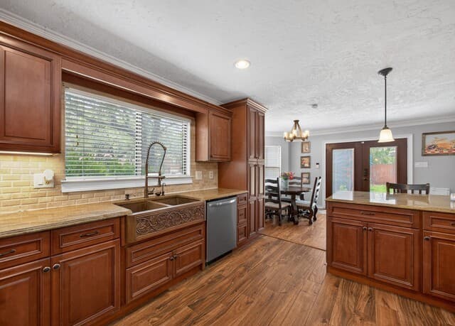 3535  Elk Cliff Pass Dr, San Antonio, TX 78247 — photo 14