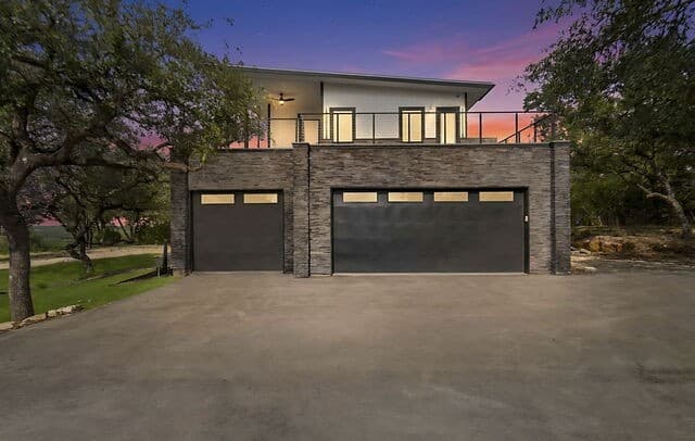 109 Pond View Ct