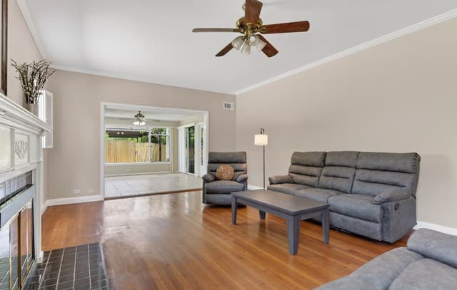 110  Sunrise Dr., San Antonio, TX 78228 — photo 4