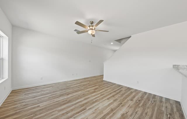 11523  Woodpecker Dr, San Antonio, TX 78223 — photo 8