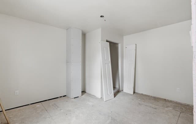 1021  Center St, San Antonio, TX 78202 — photo 11