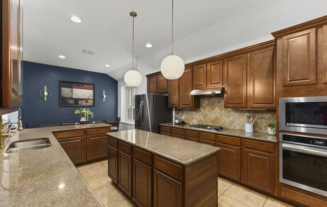 24939  Cloudy Crk, San Antonio, TX 78255 — photo 15