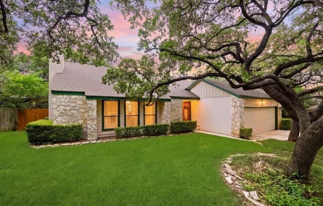 2023 Encino Valley St