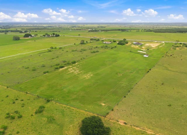 4488  State Highway 97 W, Floresville, TX 78114 — photo 13