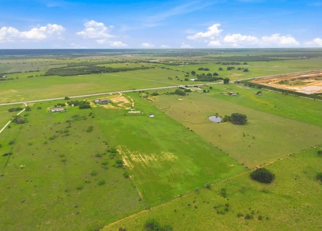 4488  State Highway 97 W, Floresville, TX 78114 — photo 16