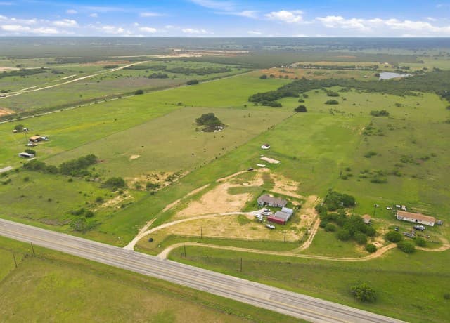 4488  State Highway 97 W, Floresville, TX 78114 — photo 18