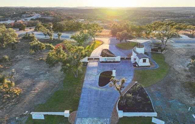 1837  Paradise Pkwy, Canyon Lake, TX 78133 — photo 3