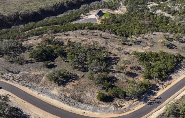1837  Paradise Pkwy, Canyon Lake, TX 78133 — photo 9