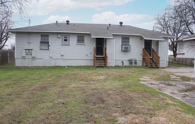 2825 W Woodlawn Ave, San Antonio, TX 78228 — photo 24