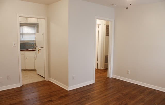 2825 W Woodlawn Ave, San Antonio, TX 78228 — photo 4