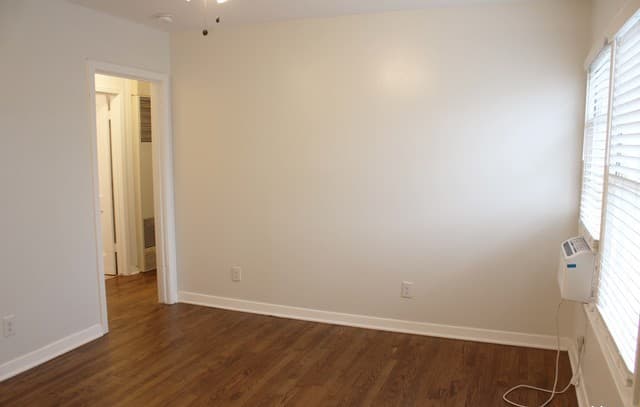 2825 W Woodlawn Ave, San Antonio, TX 78228 — photo 5