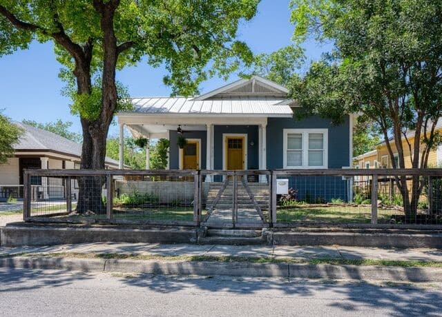 322 Florida Street
