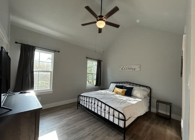 968  Marlys Ave, Canyon Lake, TX 78133 — photo 17