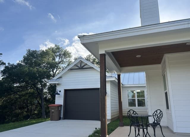 968  Marlys Ave, Canyon Lake, TX 78133 — photo 3
