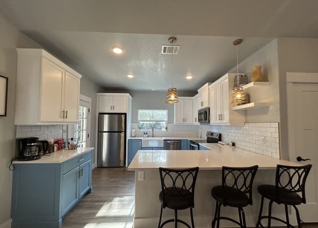 968  Marlys Ave, Canyon Lake, TX 78133 — photo 5