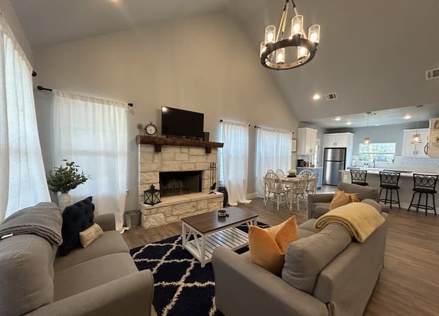 968  Marlys Ave, Canyon Lake, TX 78133 — photo 9