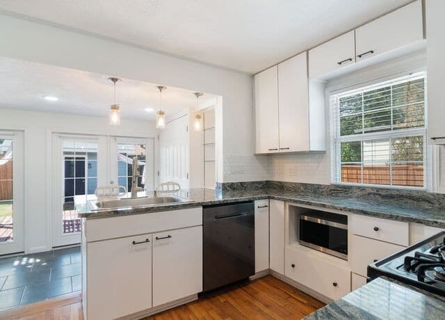 338  Brees Blvd, San Antonio, TX 78209 — photo 18