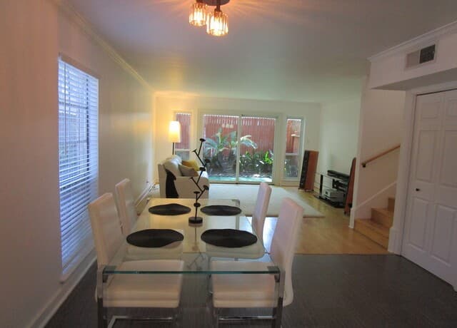 1045  Shook Ave Unit 146 H