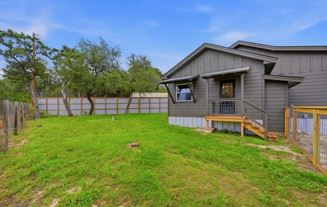 833  Canyon Oaks Dr, Canyon Lake, TX 78133 — photo 20