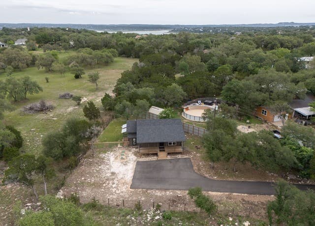 833  Canyon Oaks Dr, Canyon Lake, TX 78133 — photo 25