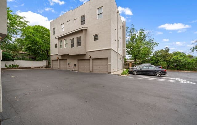 225 E Mulberry Unit 211-2, San Antonio, TX 78212 — photo 25