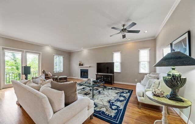 225 E Mulberry Unit 211-2, San Antonio, TX 78212 — photo 3
