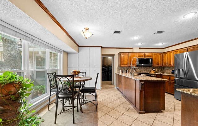 318 Whisper Wood Ln, San Antonio, TX 78216 — photo 23