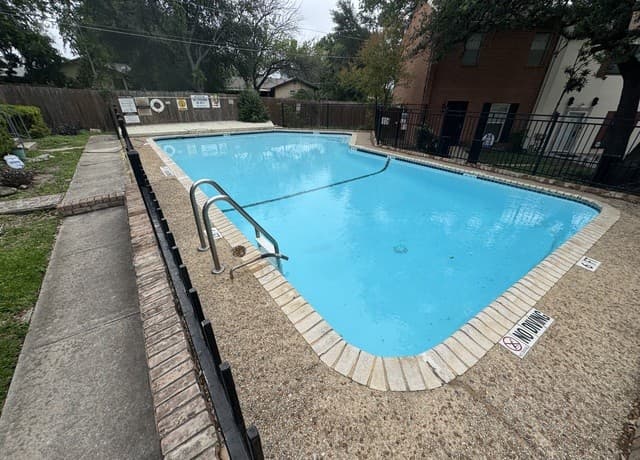 6427  Wurzbach Unit 36, San Antonio, TX 78240 — photo 19