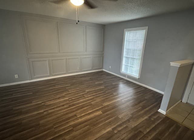 6427  Wurzbach Unit 36, San Antonio, TX 78240 — photo 2