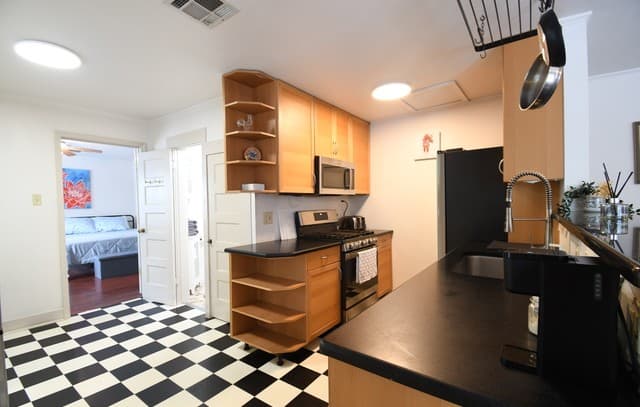 210  Mission St, San Antonio, TX 78210 — photo 13