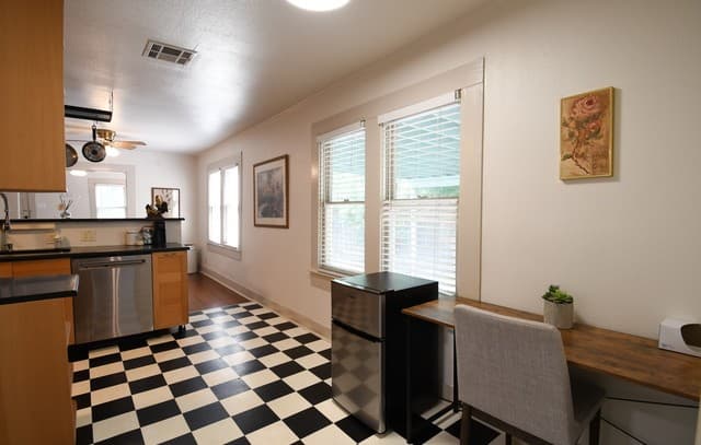 210  Mission St, San Antonio, TX 78210 — photo 16