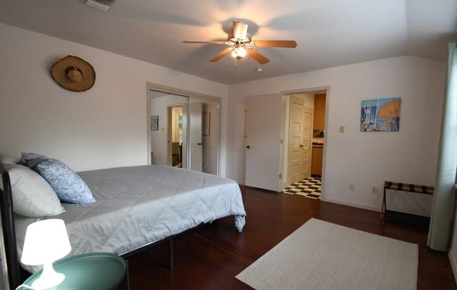 210  Mission St, San Antonio, TX 78210 — photo 17