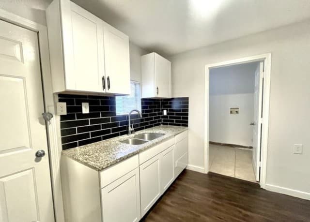 1217  Keats, San Antonio, TX 78211 — photo 13