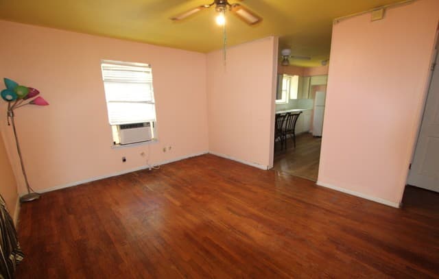 267  Dorie, San Antonio, TX 78220 — photo 2
