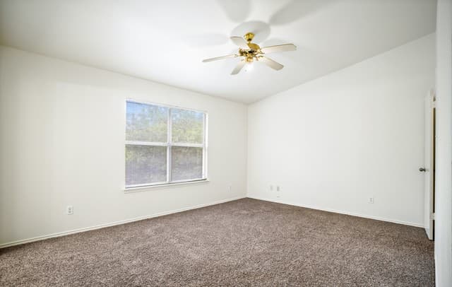 6054  Bantry Bay, San Antonio, TX 78240 — photo 13