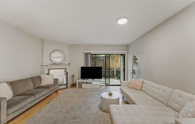 11815 Vance Jackson Unit 2304