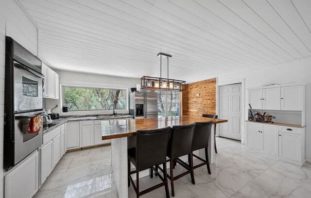 21633  S Jett Rd, San Antonio, TX 78264 — photo 9