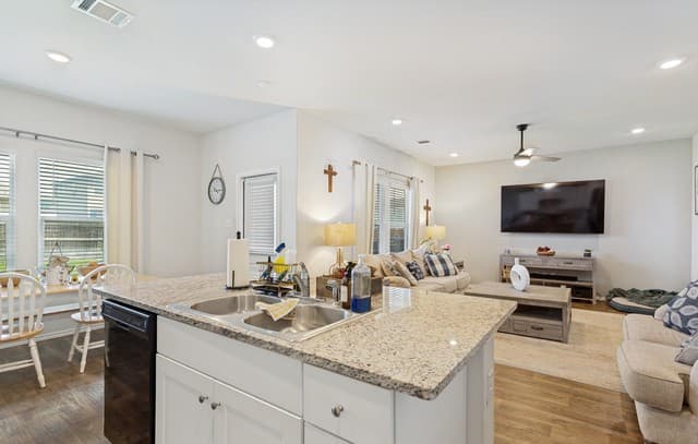 3434  Angus Xing, San Antonio, TX 78245 — photo 10