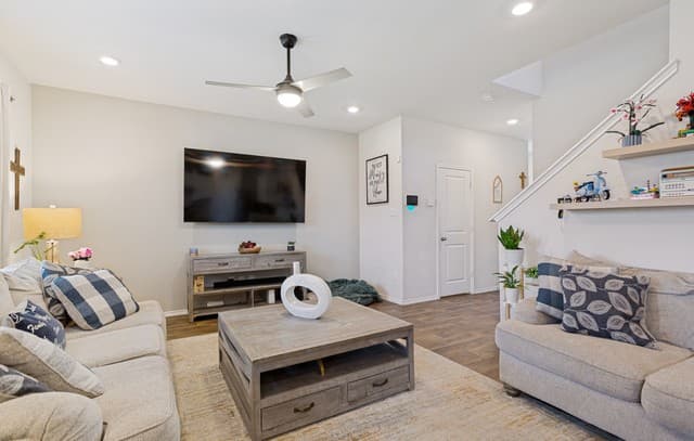 3434  Angus Xing, San Antonio, TX 78245 — photo 4