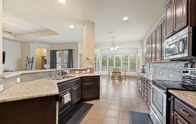 21611 Seminole Oaks, San Antonio, TX 78261 — photo 7