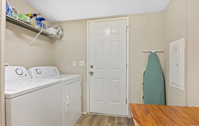 339 County Road 5631, Castroville, TX 78009 — photo 19