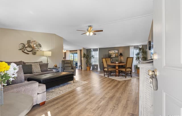 339 County Road 5631, Castroville, TX 78009 — photo 2