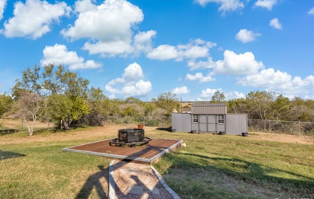 339 County Road 5631, Castroville, TX 78009 — photo 22