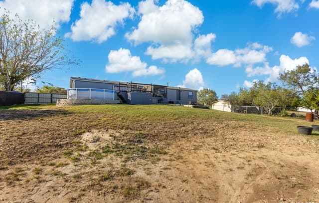 339 County Road 5631, Castroville, TX 78009 — photo 24