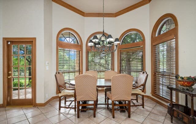 8040  Rolling Acres Trail, Fair Oaks Ranch, TX 78015 — photo 14