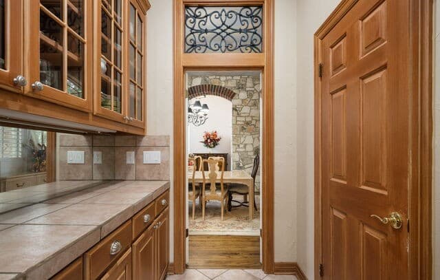 8040  Rolling Acres Trail, Fair Oaks Ranch, TX 78015 — photo 9