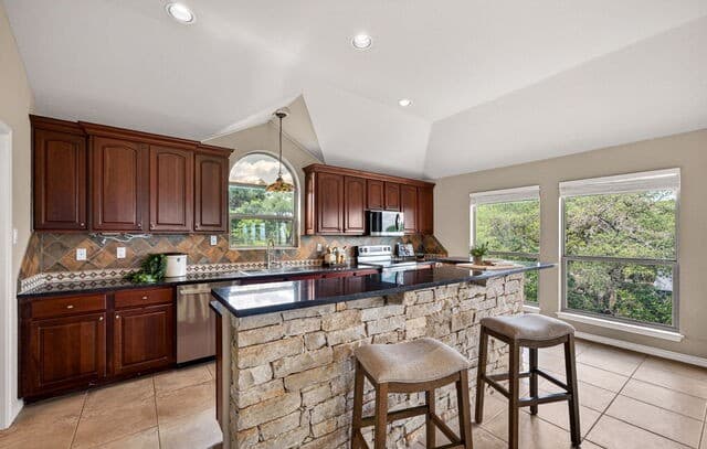 1130  Canyon Spgs, Canyon Lake, TX 78133 — photo 11
