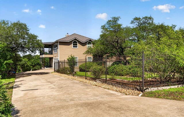 1130  Canyon Spgs, Canyon Lake, TX 78133 — photo 3