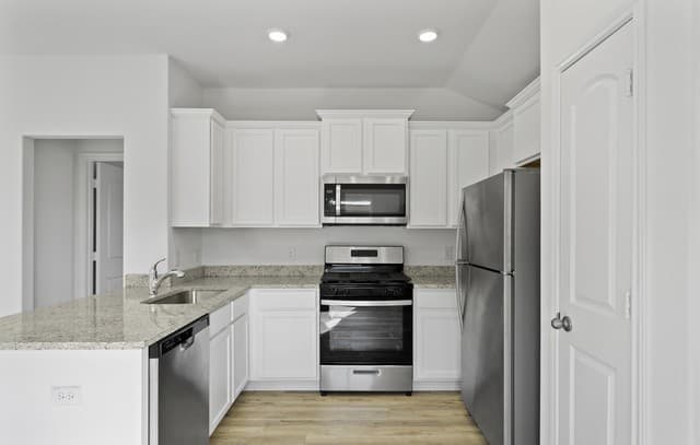 15118  Waterow View, Von Ormy, TX 78073 — photo 10