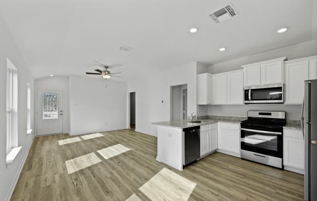 15118  Waterow View, Von Ormy, TX 78073 — photo 11